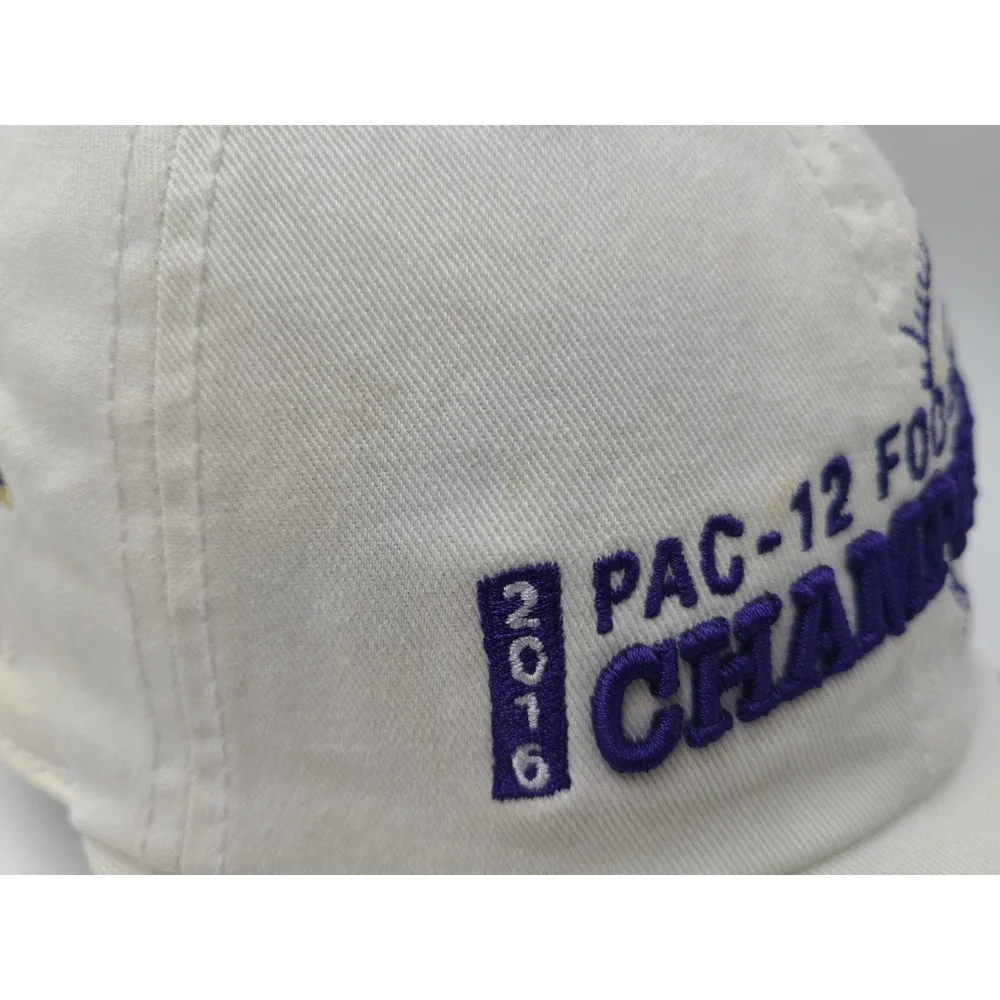 Washington Huskies‎ 2016 Pac 12 Conference Football Champions Strapback Hat Cap